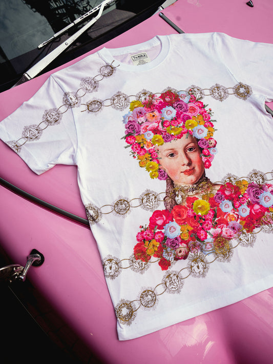 Chained Antonette T-shirt