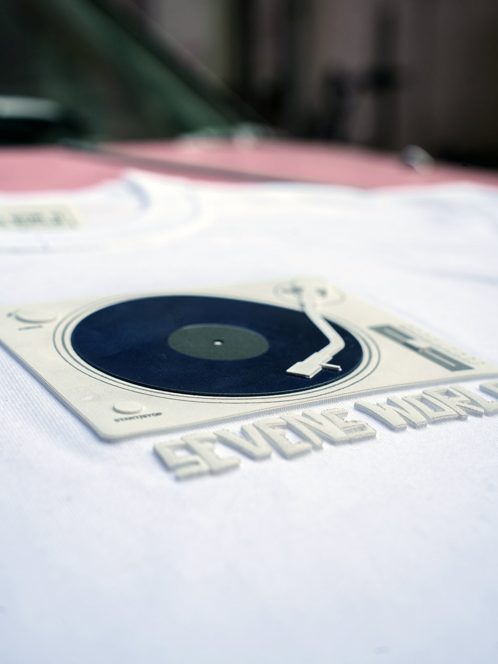 3D Turntable T-shirt