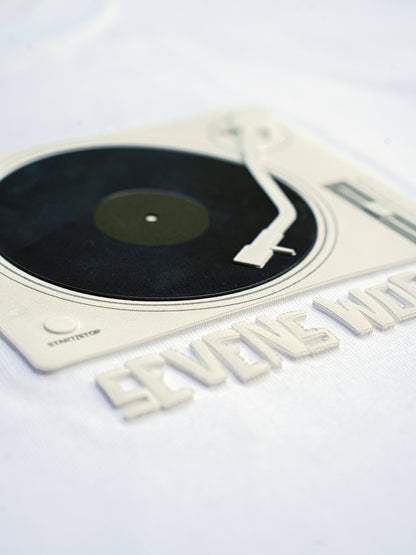 3D Turntable T-shirt
