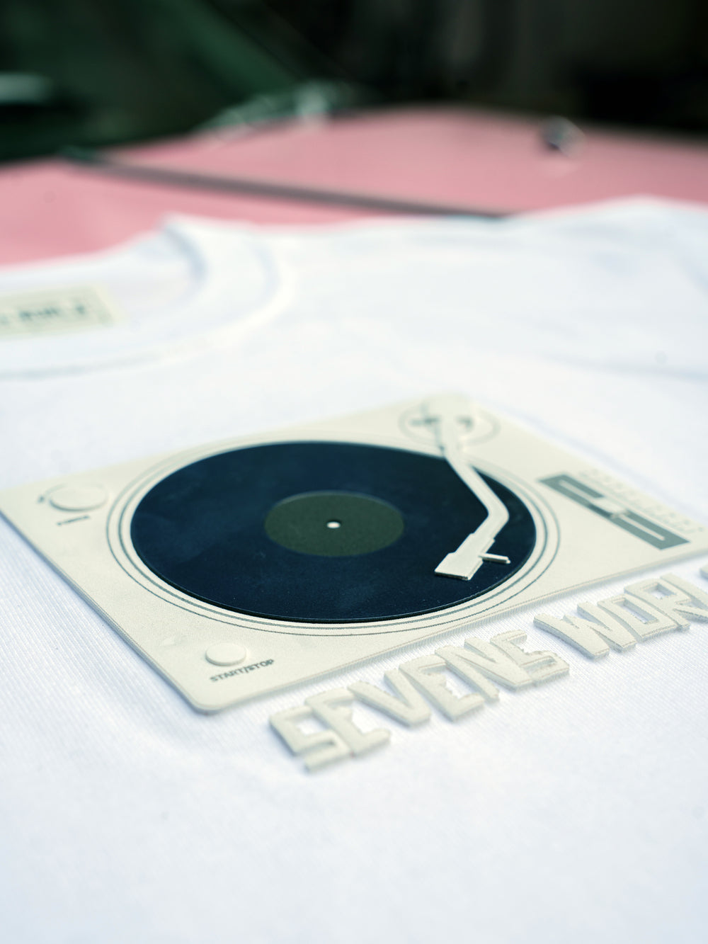 3D Turntable T-shirt